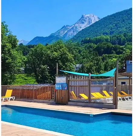 Bois Insolite Vue Montagne Piscines Famille * Laruns