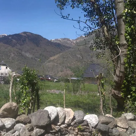 Bois Insolite Vue Montagne Piscines Famille Laruns