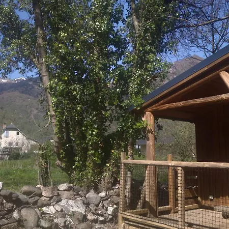 Campsite Bois Insolite Vue Montagne Piscines Famille